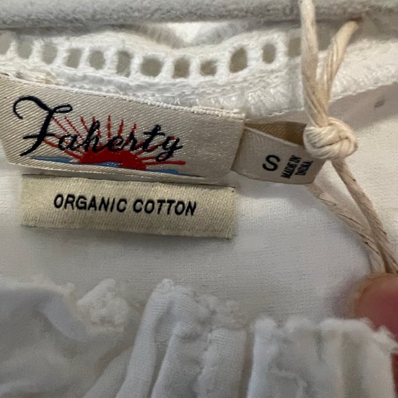 NWT Faherty Willa top Size S | Faherty button shirt | peasant top - Picture 11 of 16